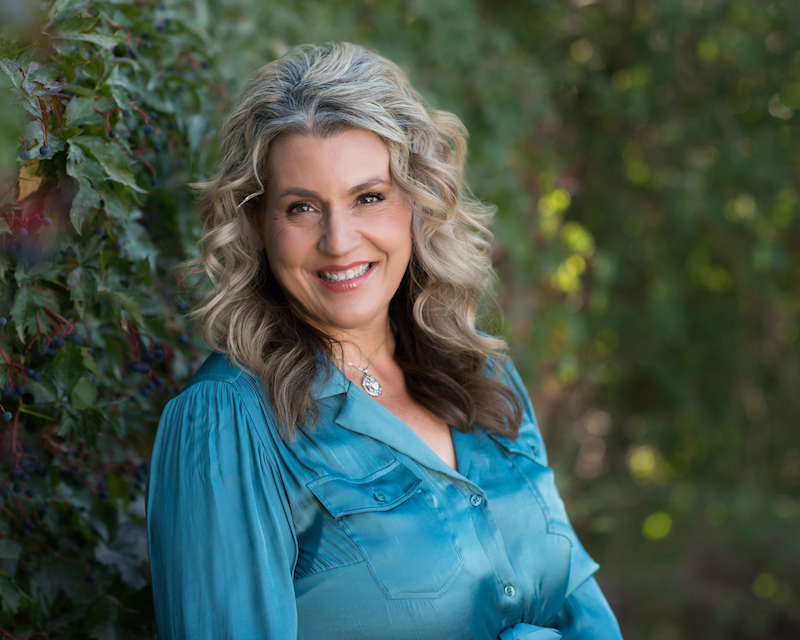 Yvonne Padilla — web designer, AI consultant, and entrepreneur based in Colorado Springs